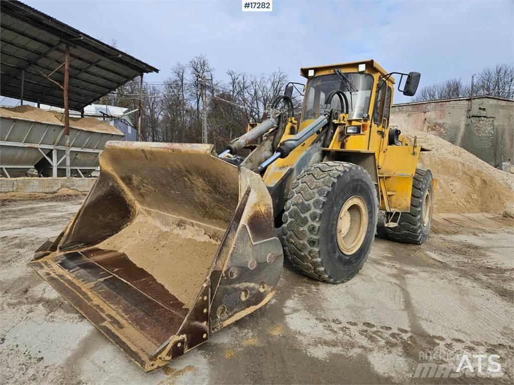 Volvo L120 Kolesové nakladače