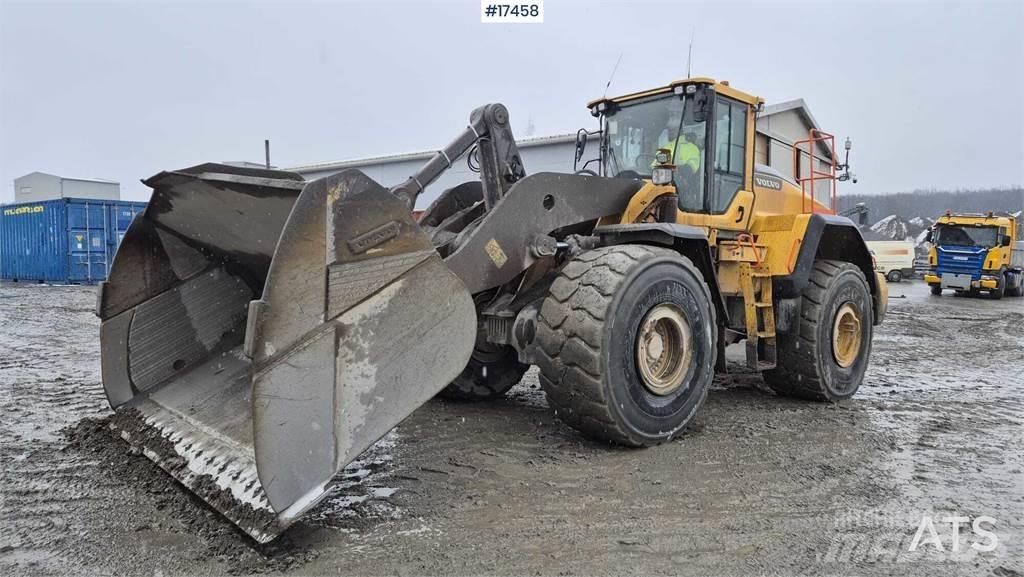 Volvo L220H Kolesové nakladače