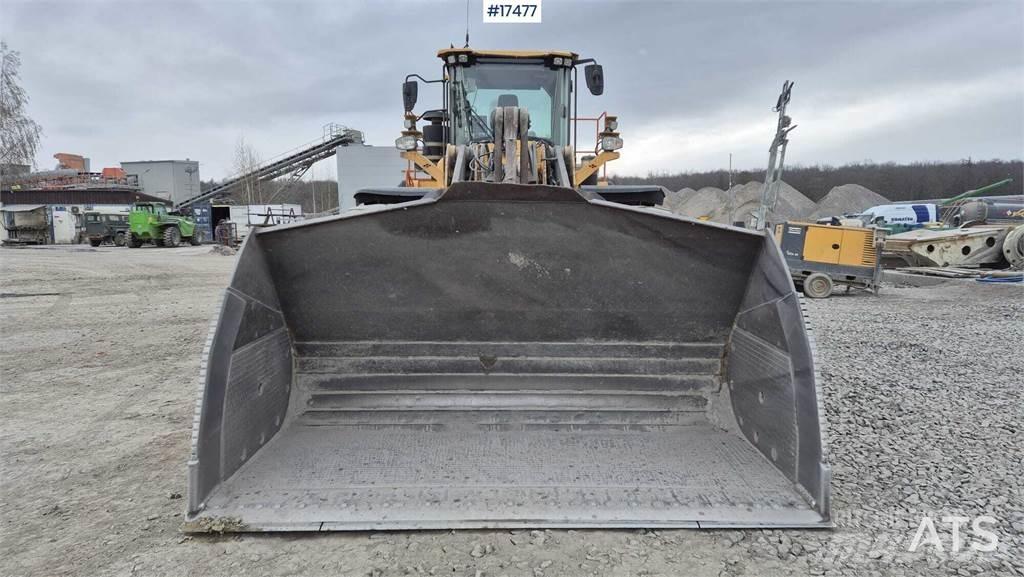 Volvo L220H Kolesové nakladače