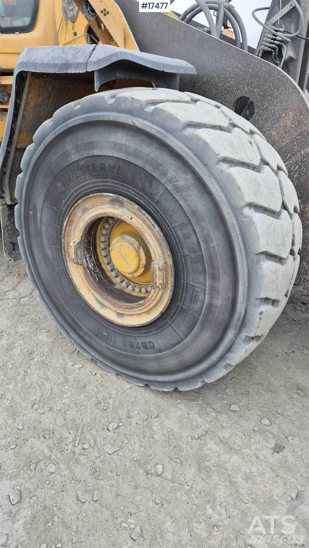 Volvo L220H Kolesové nakladače
