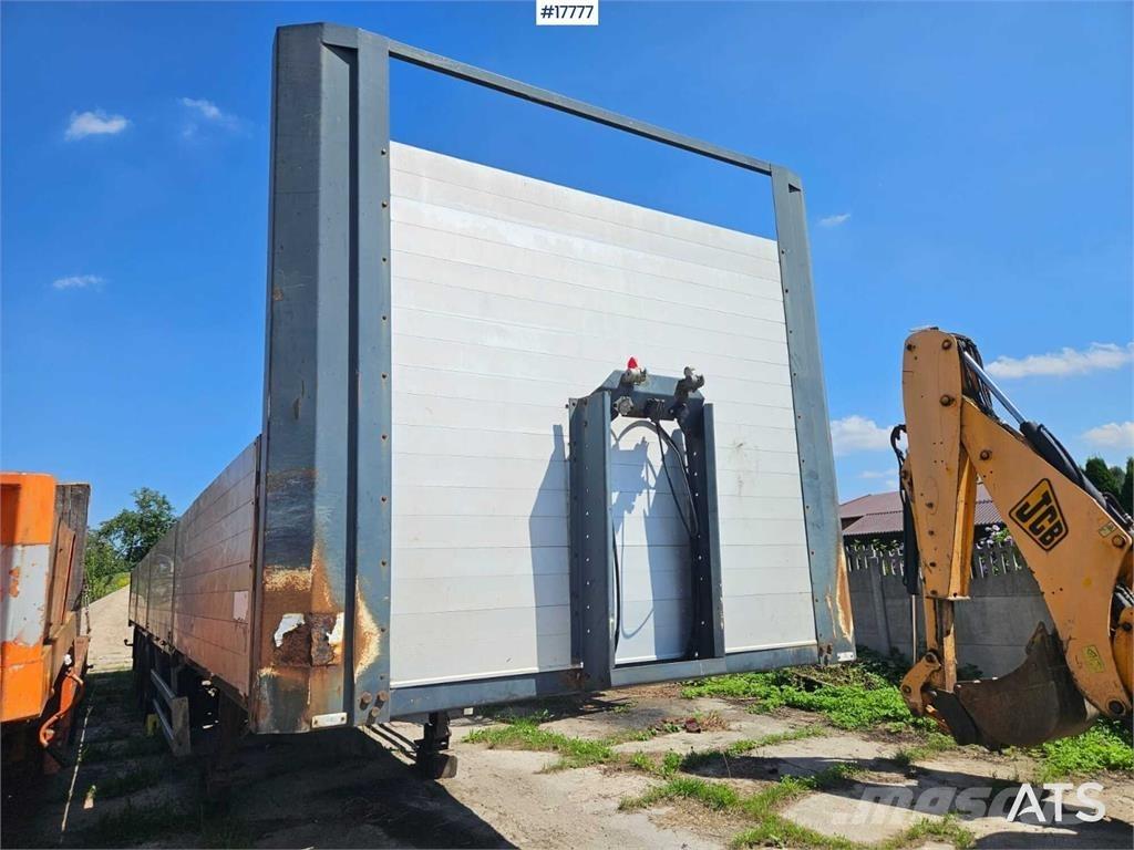Zaslaw D-651 Valníkové návesy/Návesy sa sklápacím bočnicami