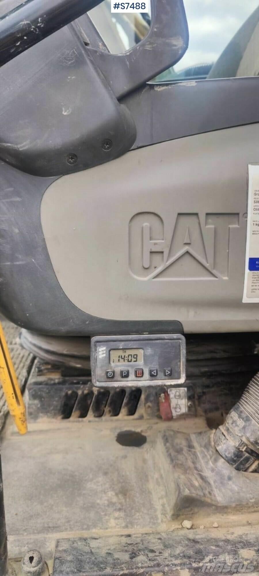 CAT 319D Pásové rýpadlá