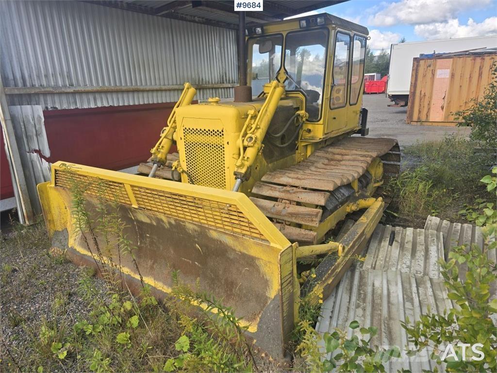 CAT D4D LGP Pásové dozéry