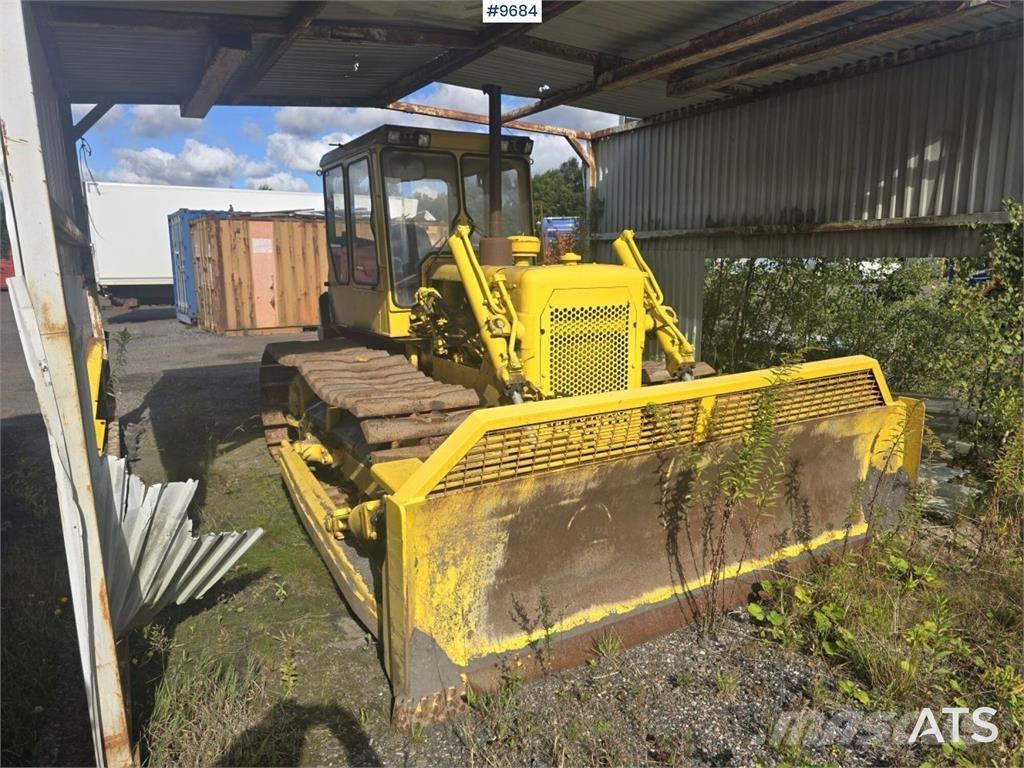 CAT D4D LGP Pásové dozéry