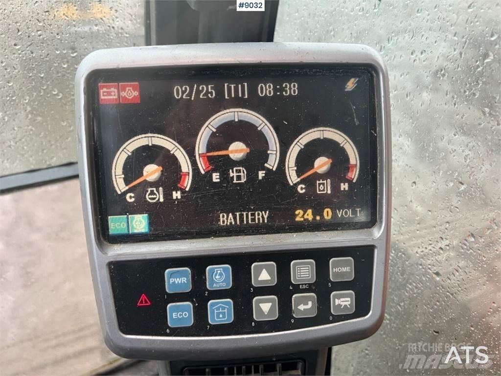 Doosan DX140LC Pásové rýpadlá