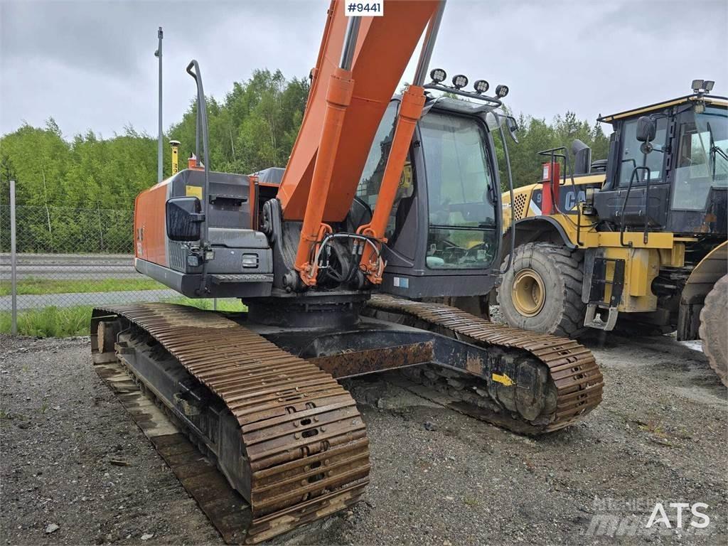 Hitachi ZX 250 LC-3 Pásové rýpadlá
