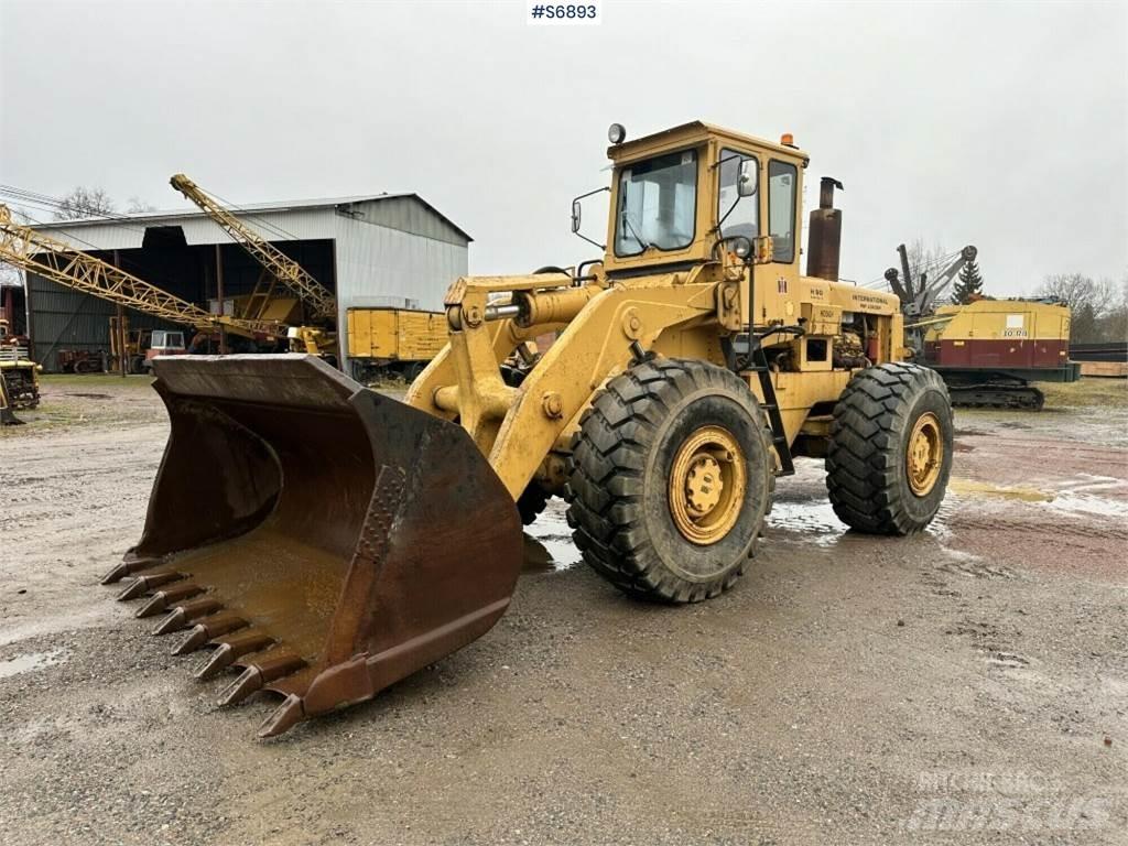 Hough H90E Kolesové nakladače