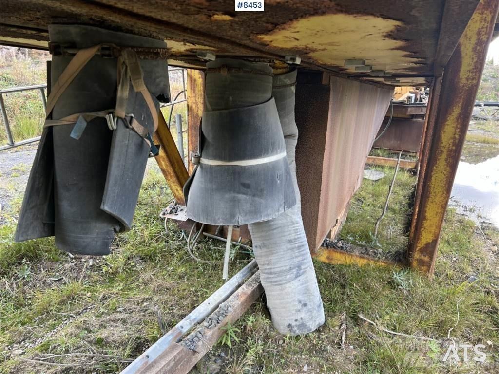 Lokomo B3100T Triedičky