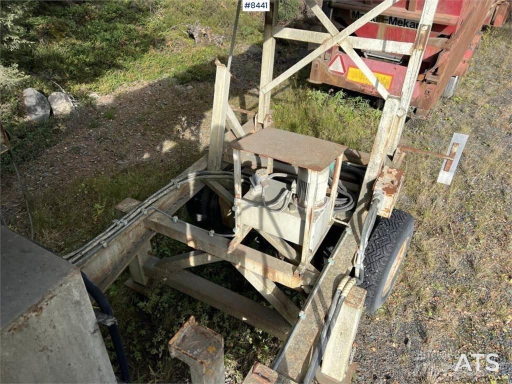 Lokomo G3210 Drviče