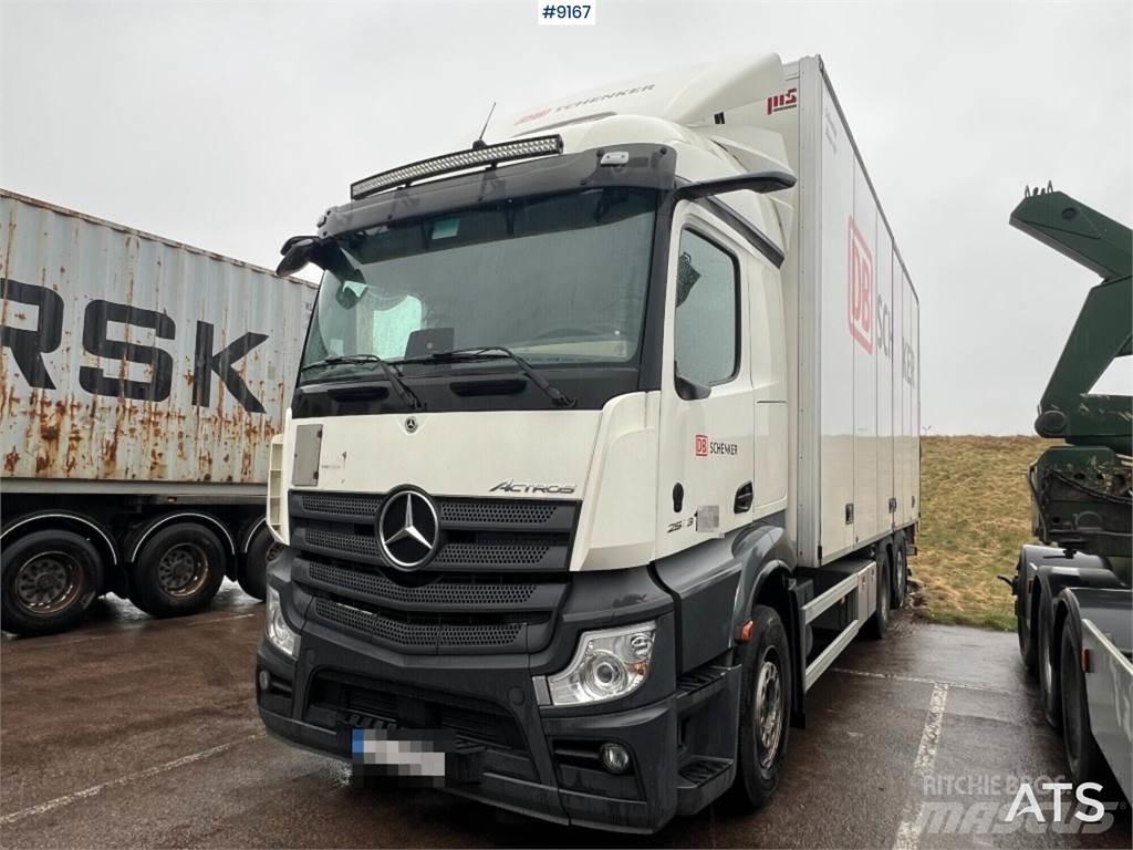 Mercedes-Benz Actros Skriňová nadstavba