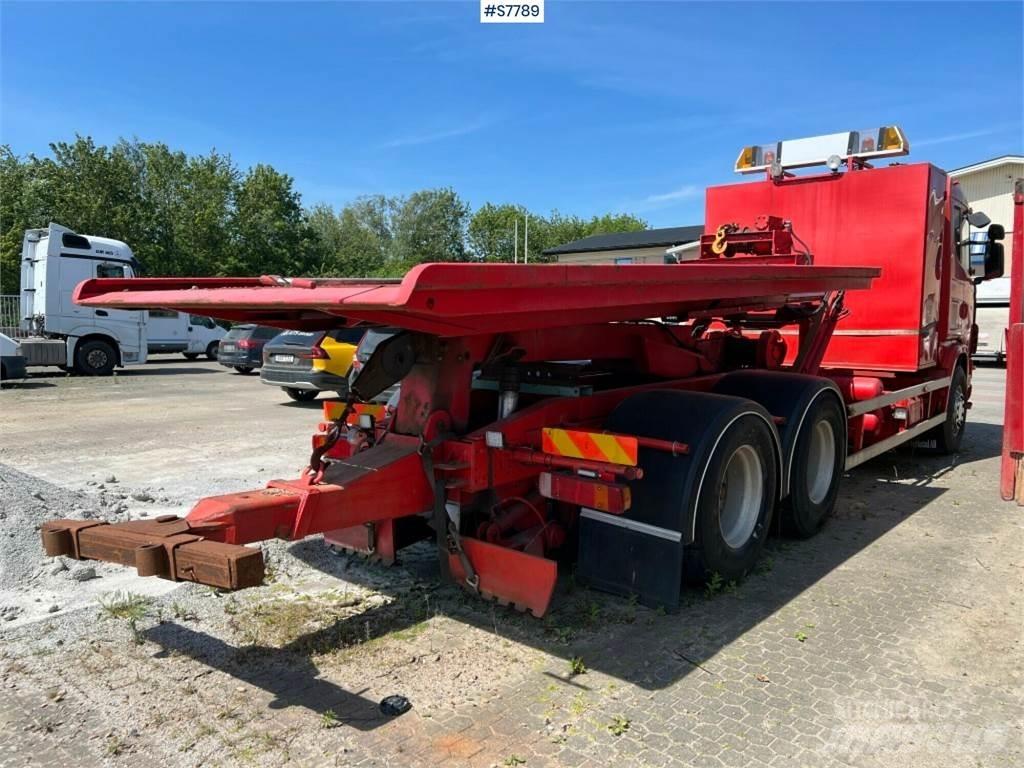 Scania R144GB6X4NA530 Vyslobodzovacie vozidlá