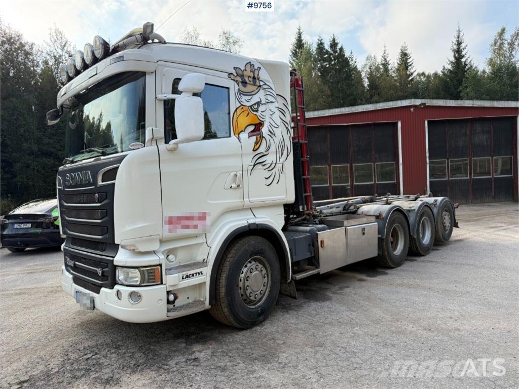 Scania R560 8X4 Hákový nosič kontajnerov