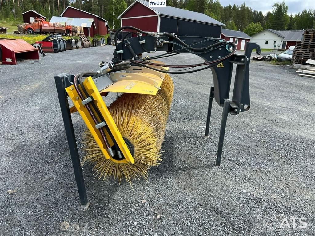 Stark RSW 3000S Zametacie kefy