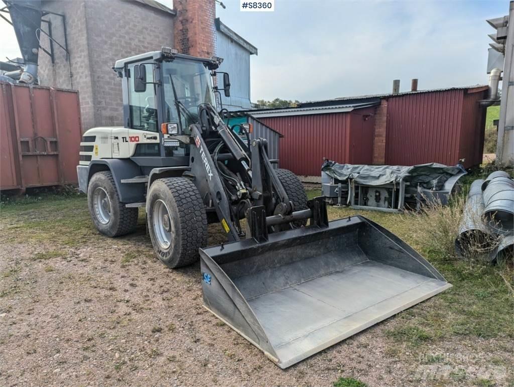 Terex TL100 Kolesové nakladače