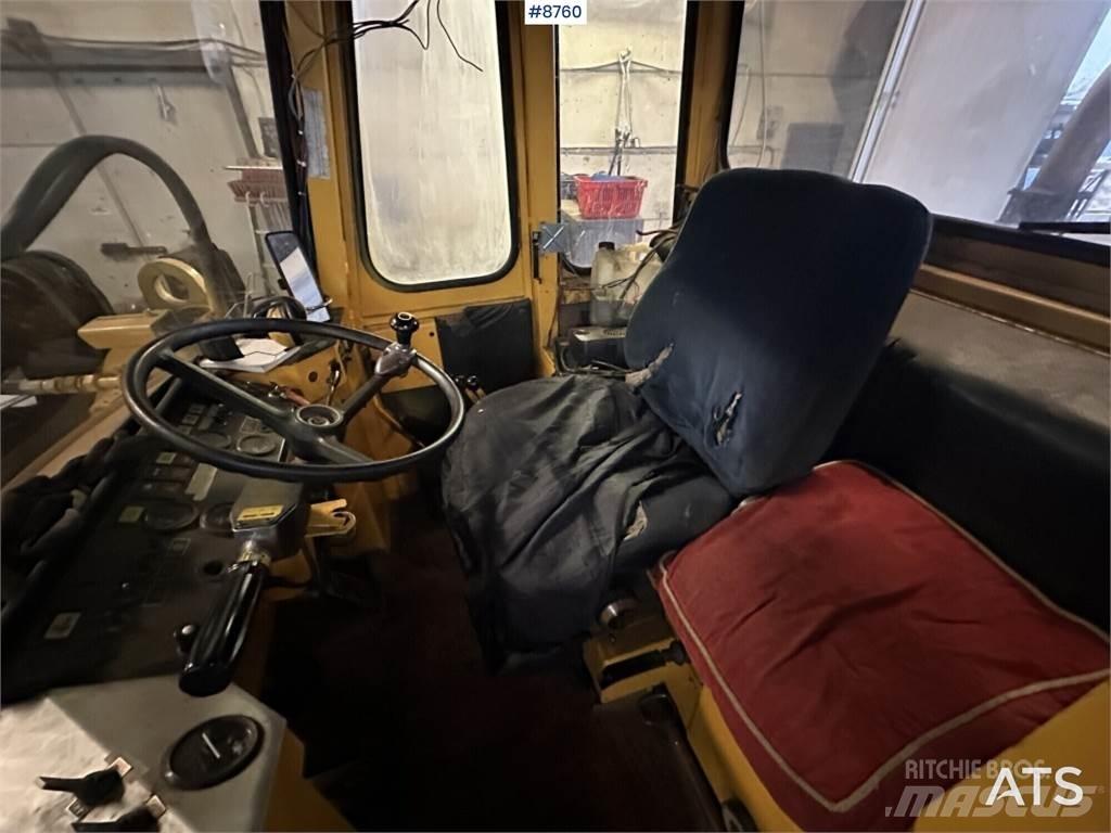 Volvo BM 4400 Kolesové dozéry