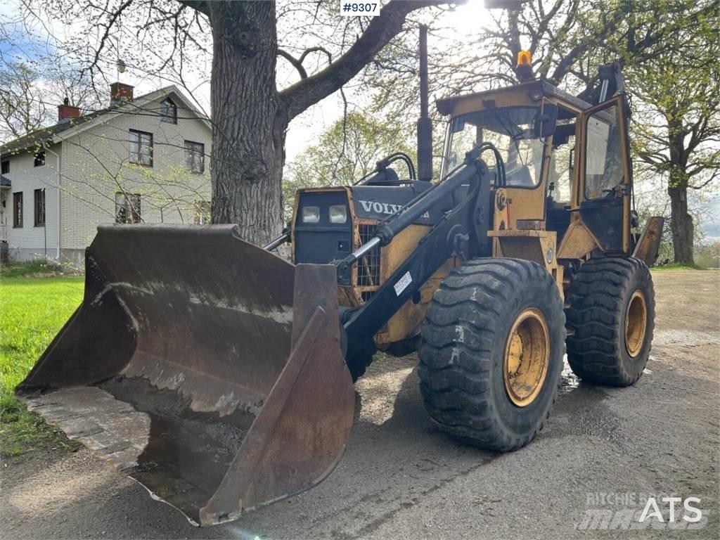 Volvo BM 6300 Rýpadlo-nakladače