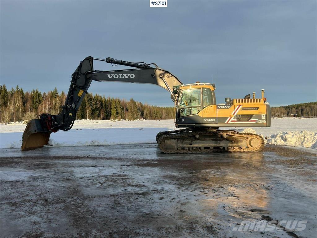 Volvo EC250DL Pásové rýpadlá
