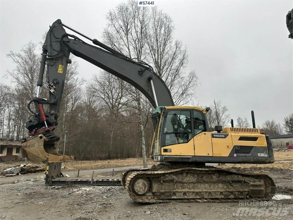 Volvo EC300DL Pásové rýpadlá