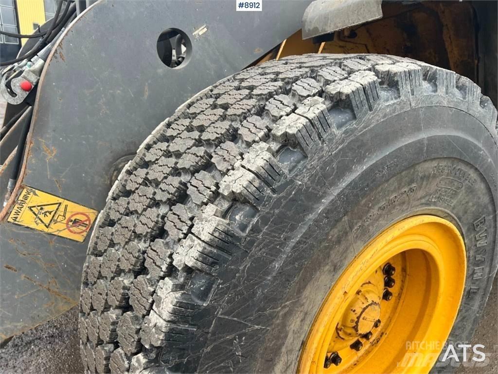 Volvo L110E Kolesové nakladače