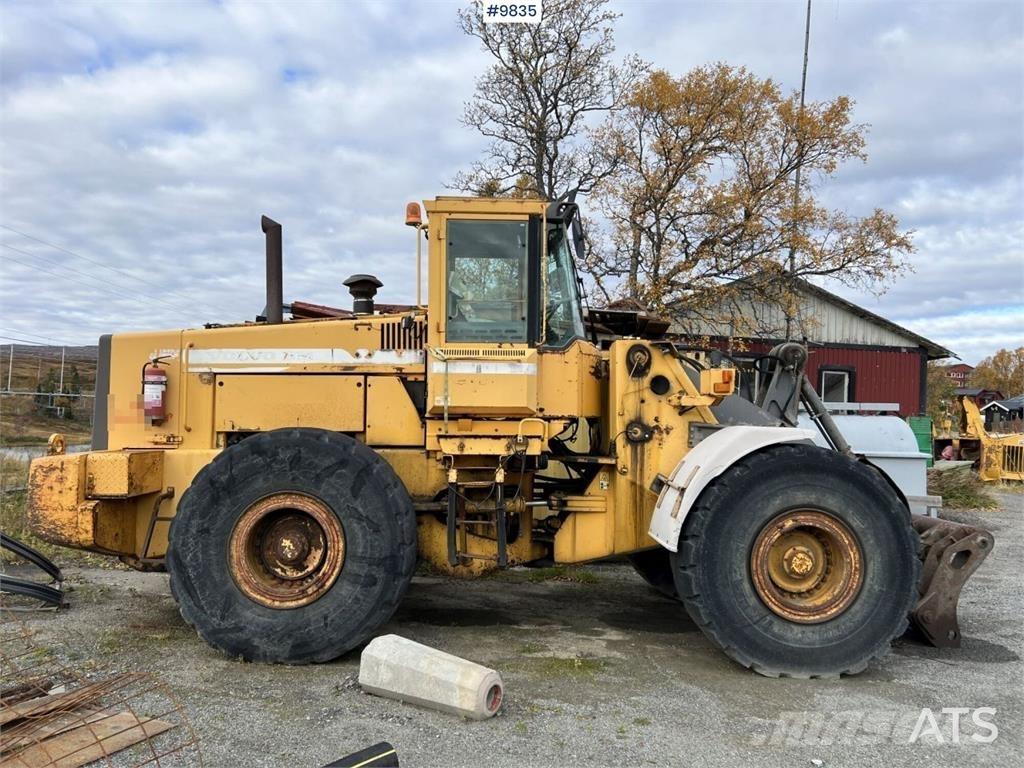 Volvo L180C Kolesové nakladače