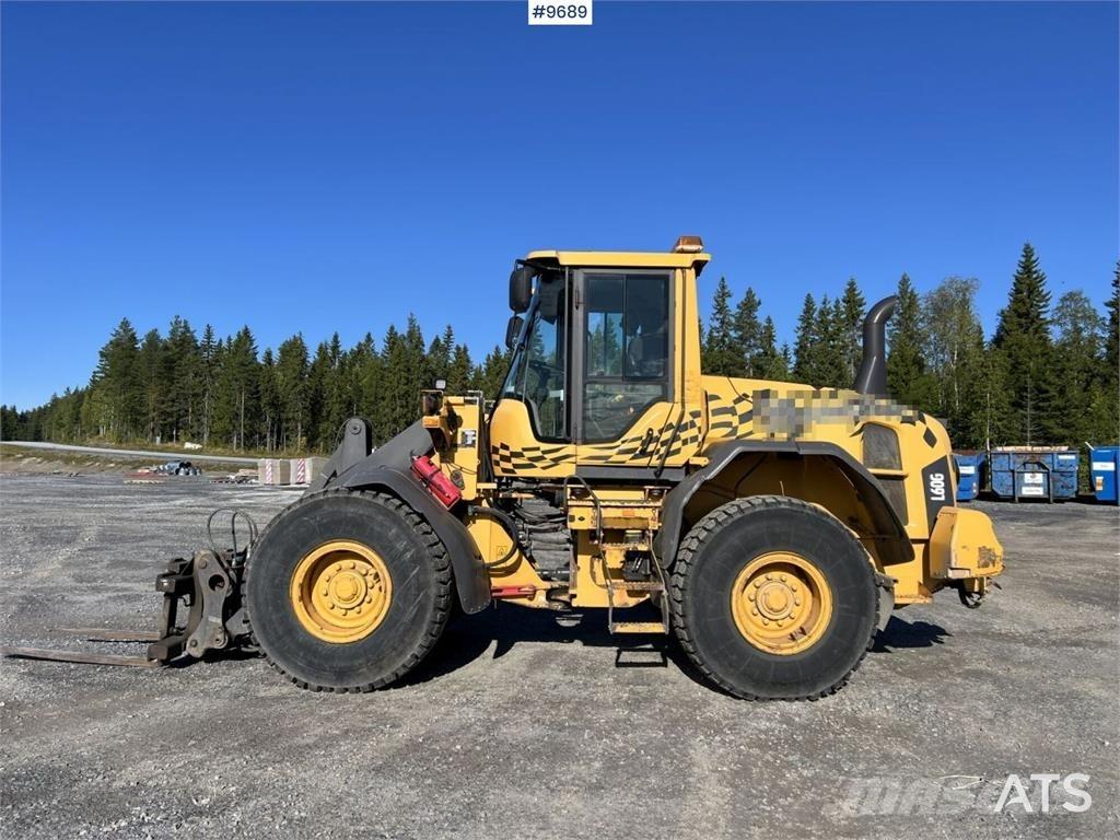 Volvo L60G Kolesové nakladače