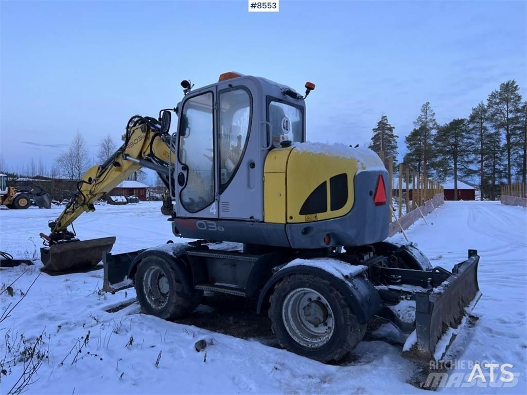 Wacker Neuson 9503-02 Kolesové rýpadlá