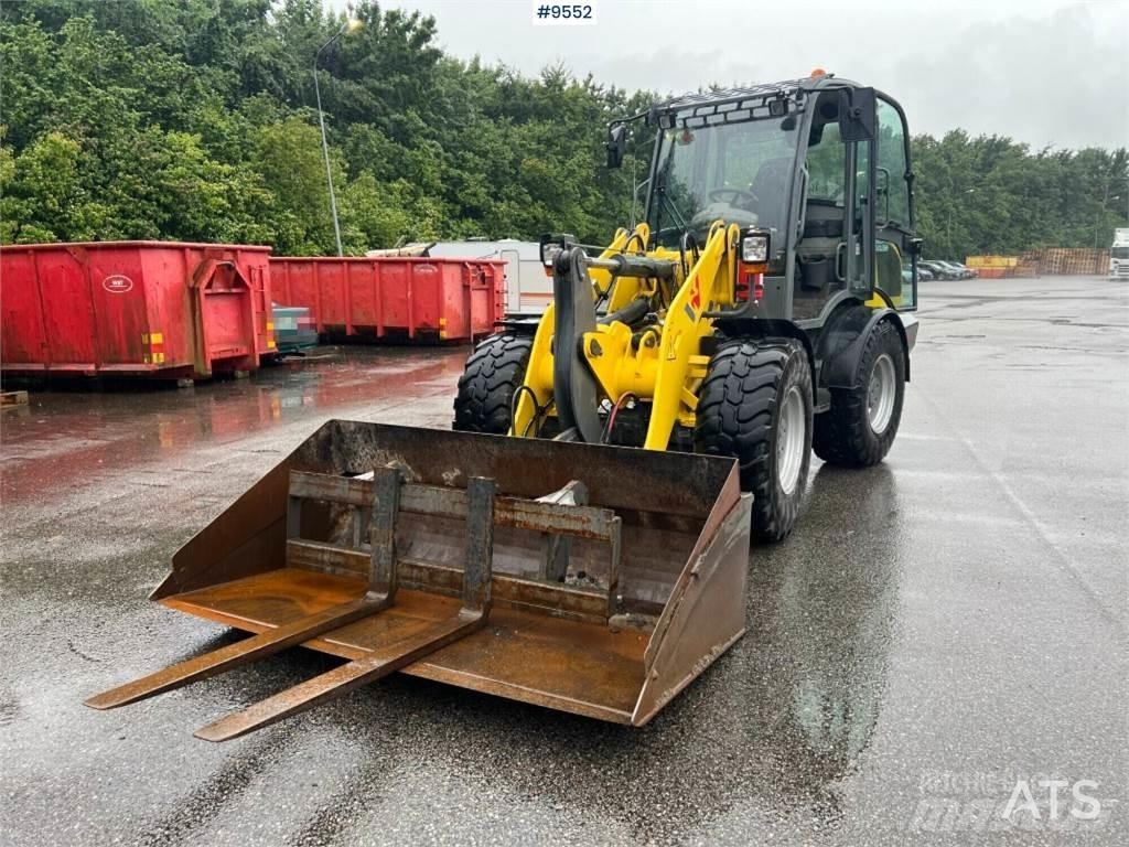 Wacker Neuson WL52 Kolesové nakladače