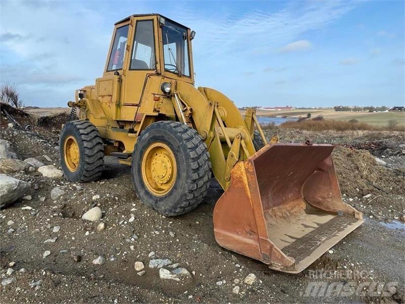 CAT 920 Kolesové nakladače