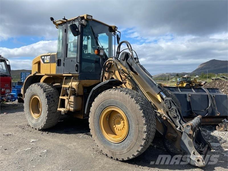 CAT 930 H Kolesové nakladače