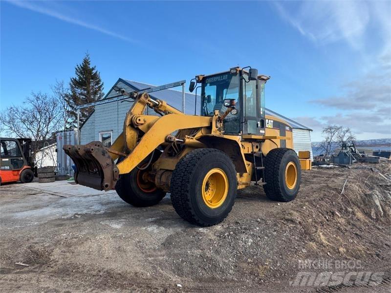CAT 938G Kolesové nakladače