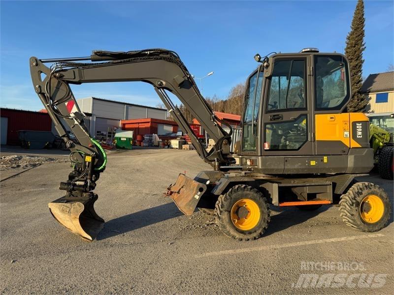 Volvo EW60E Pásové rýpadlá