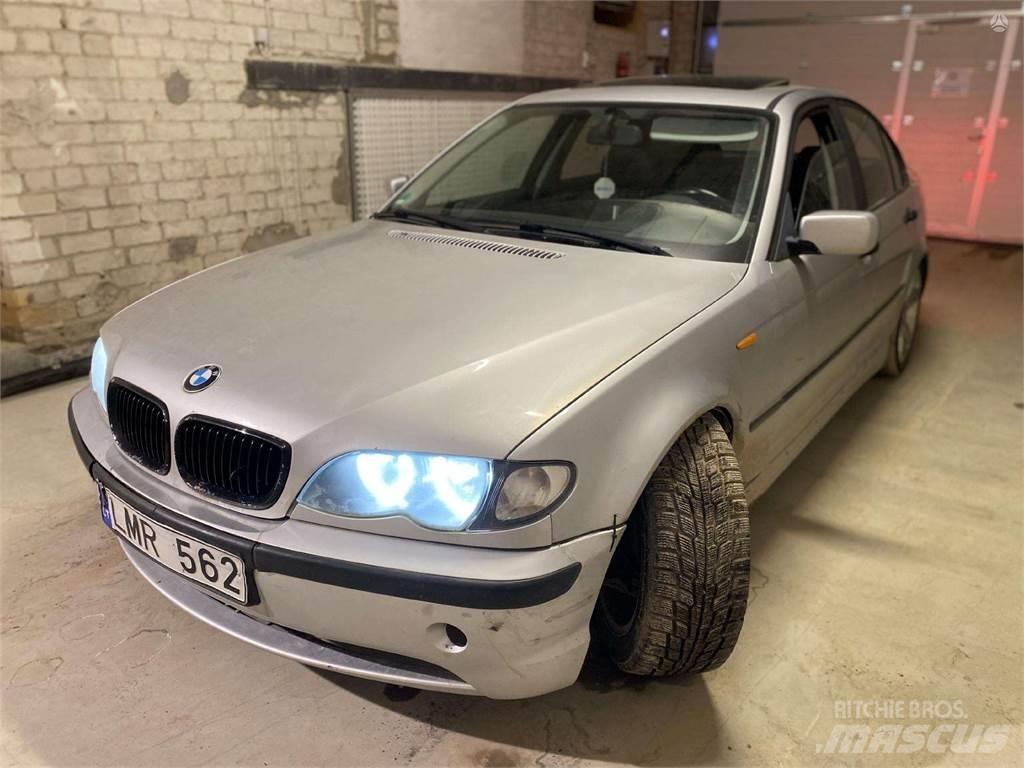 BMW  Automobily