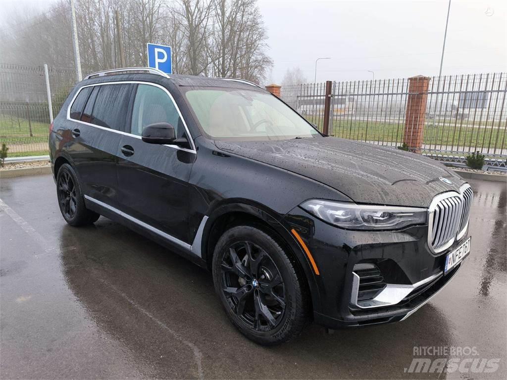 BMW  Automobily
