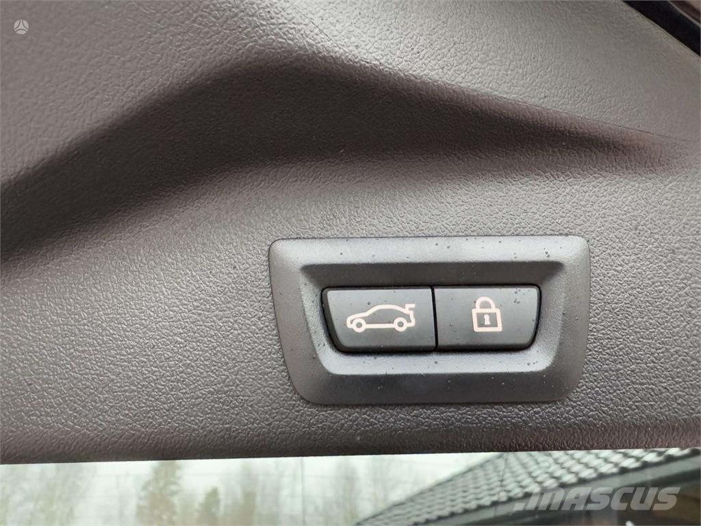 BMW  Automobily
