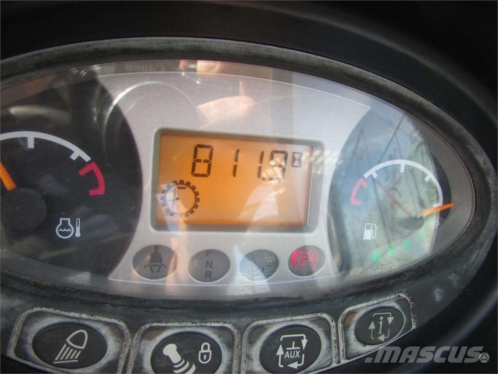 Bobcat T35.130 Teleskopické manipulátory