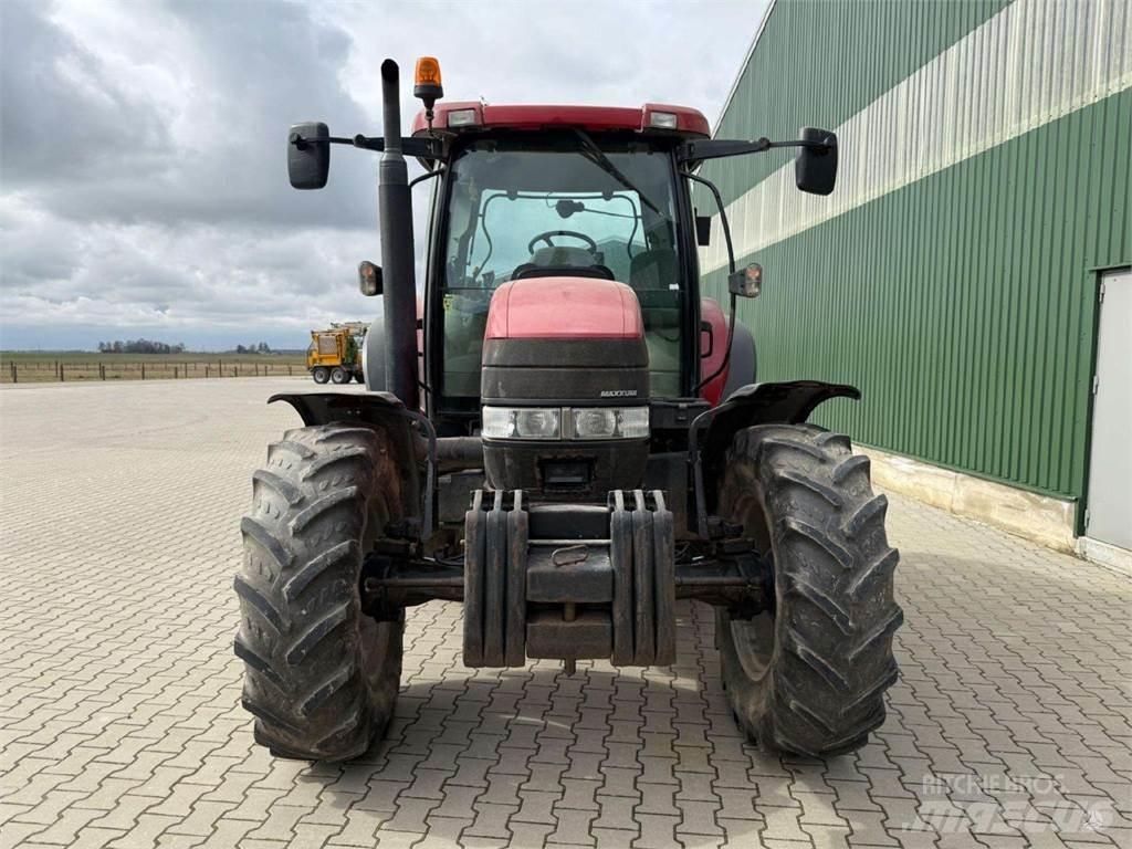 Case IH MXU110 Traktory