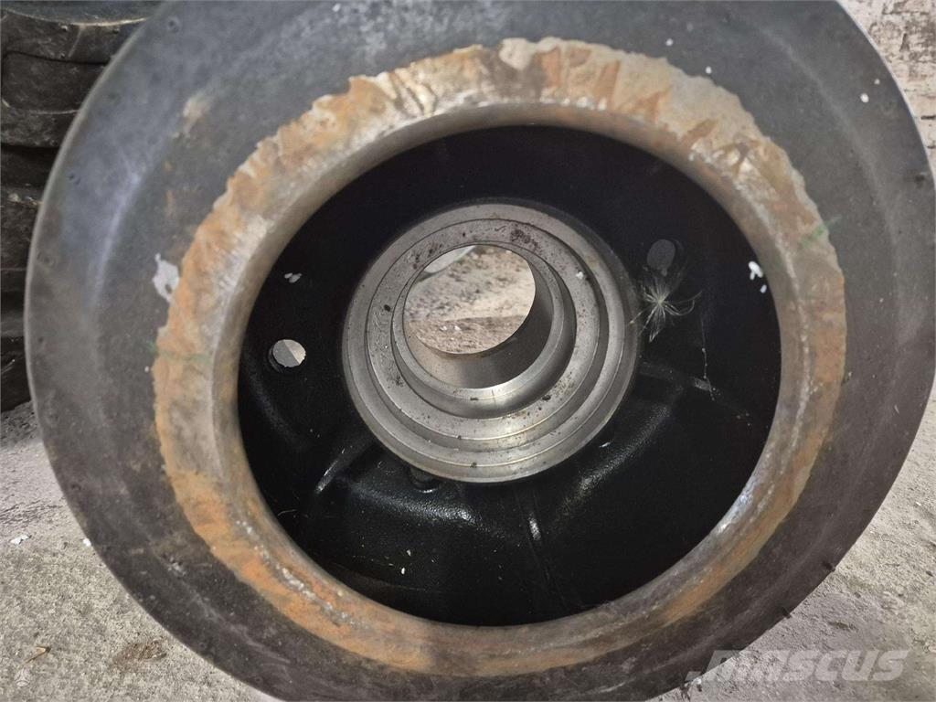 CASE Quadrac Ďalšie poľnohospodárske stroje