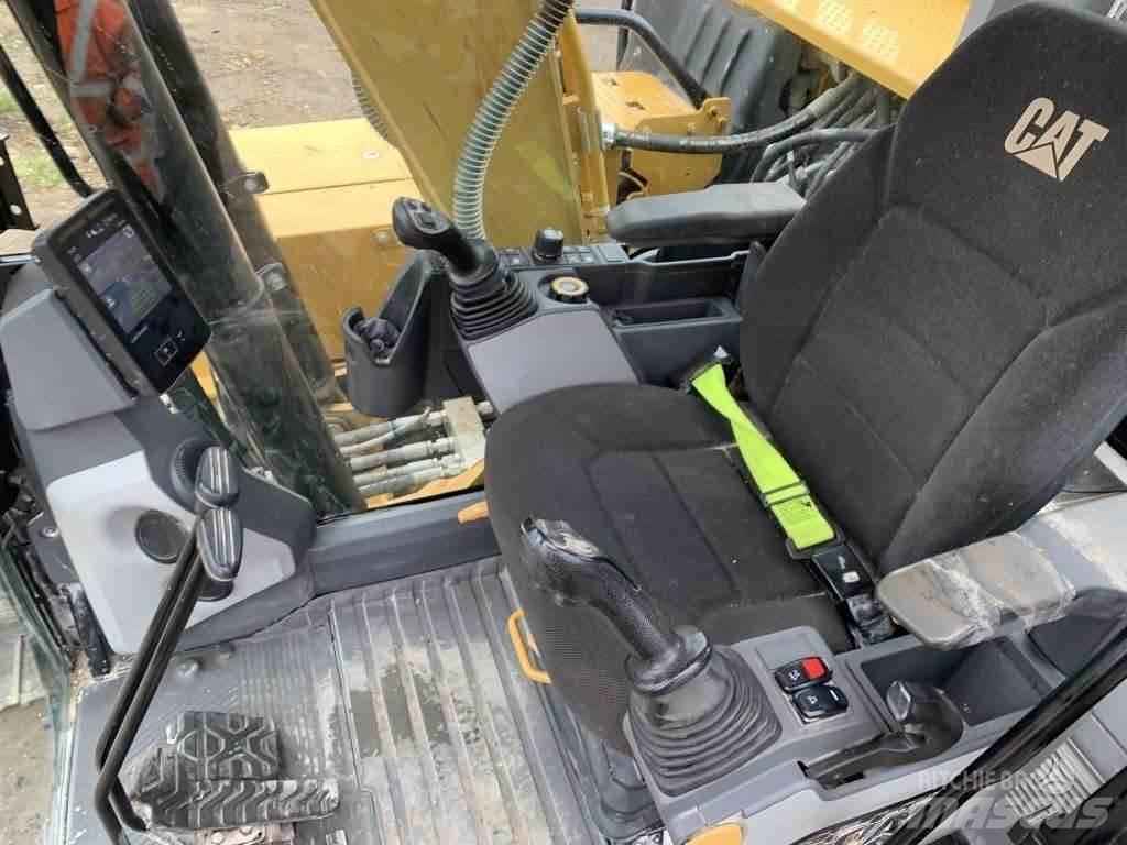 CAT 313 GC Pásové rýpadlá