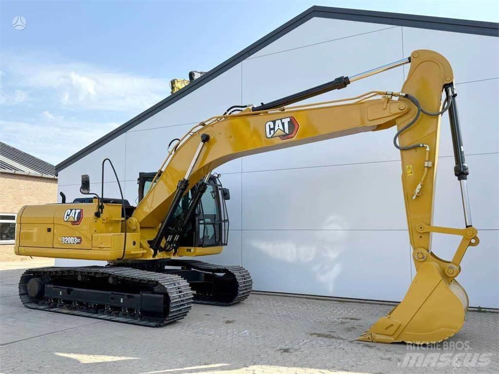 CAT 320D3 Pásové rýpadlá