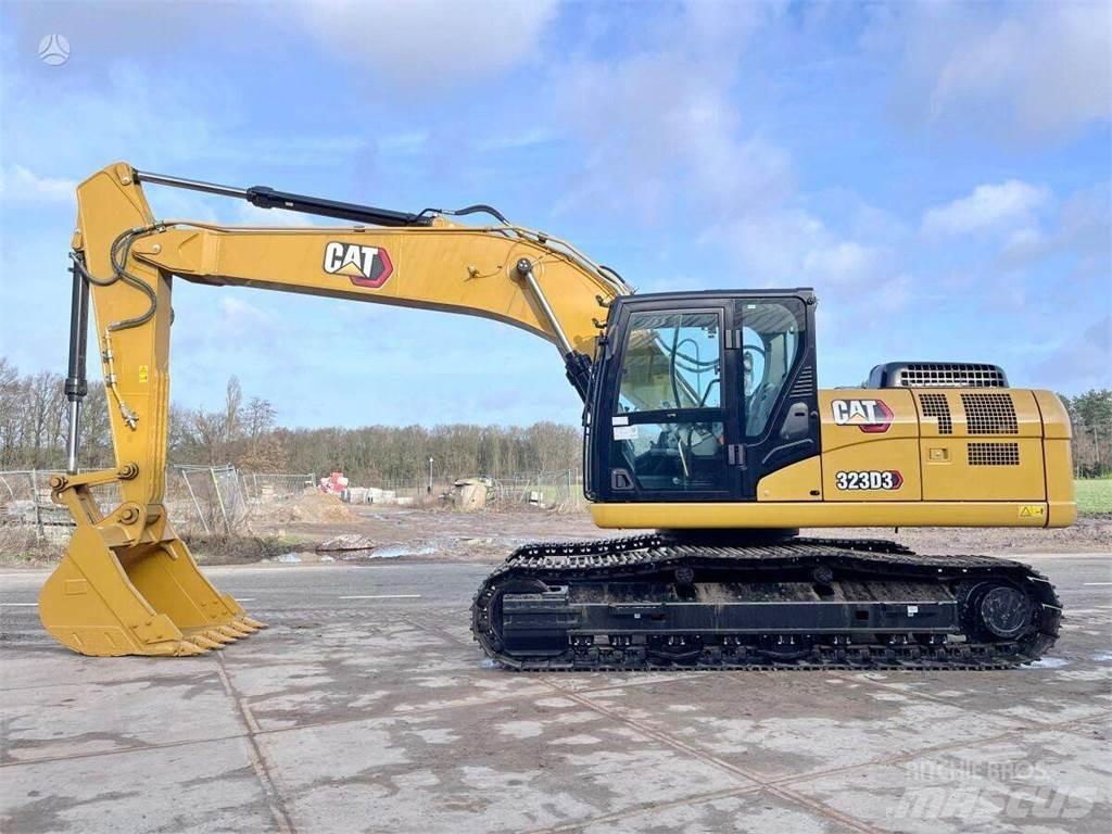 CAT 323D3 Pásové rýpadlá