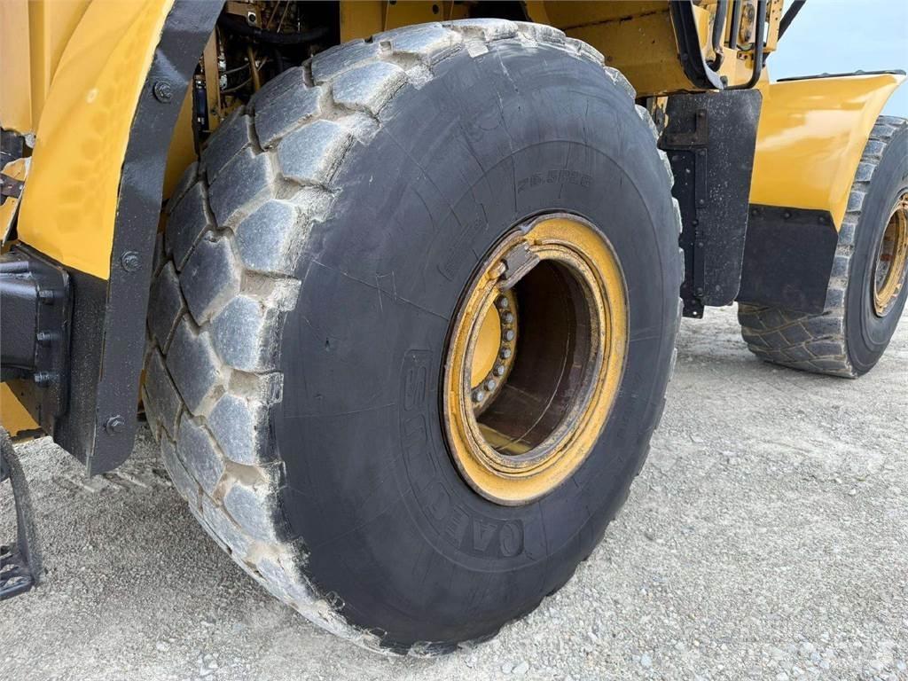 CAT 972 K Kolesové nakladače