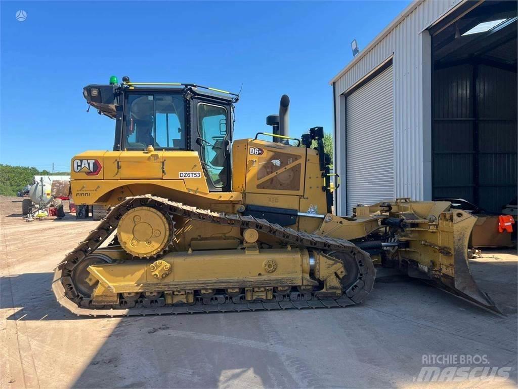 CAT D6XE Pásové dozéry