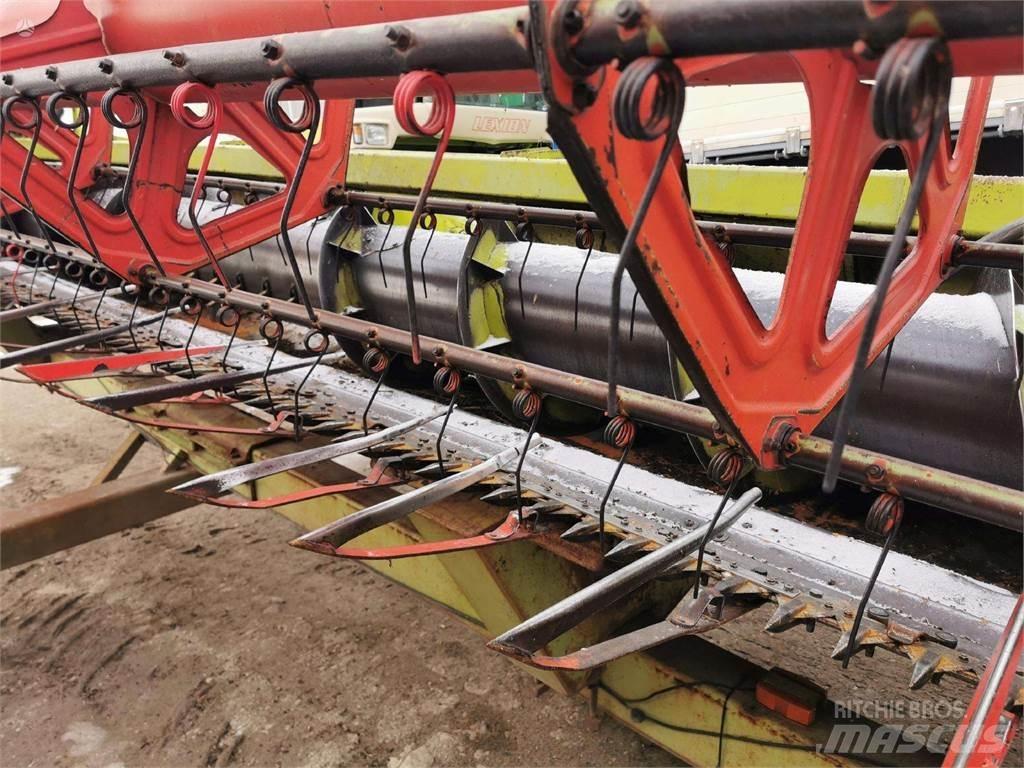 CLAAS Lexion 460 Kombinované zberacie stroje
