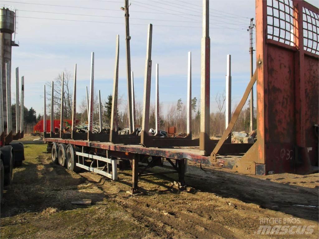 Dennison D3 Prívesy na prepravu dreva