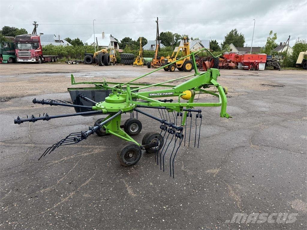 Deutz-Fahr 300 Miešačky krmív