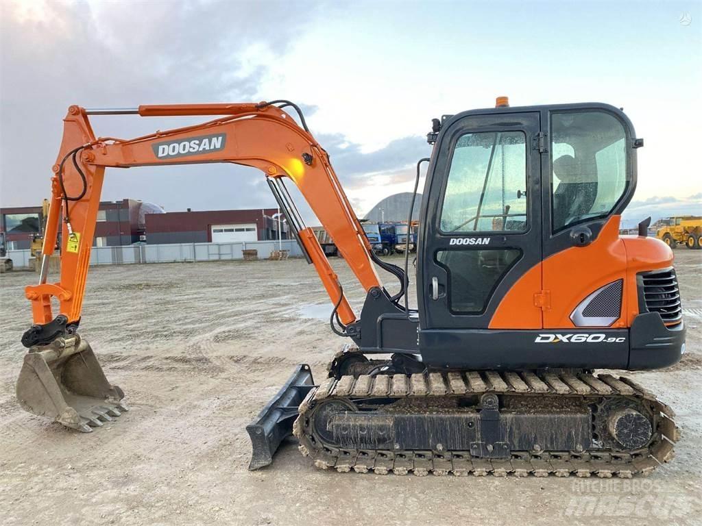 Doosan DX 60 C Mini rýpadlá < 7t