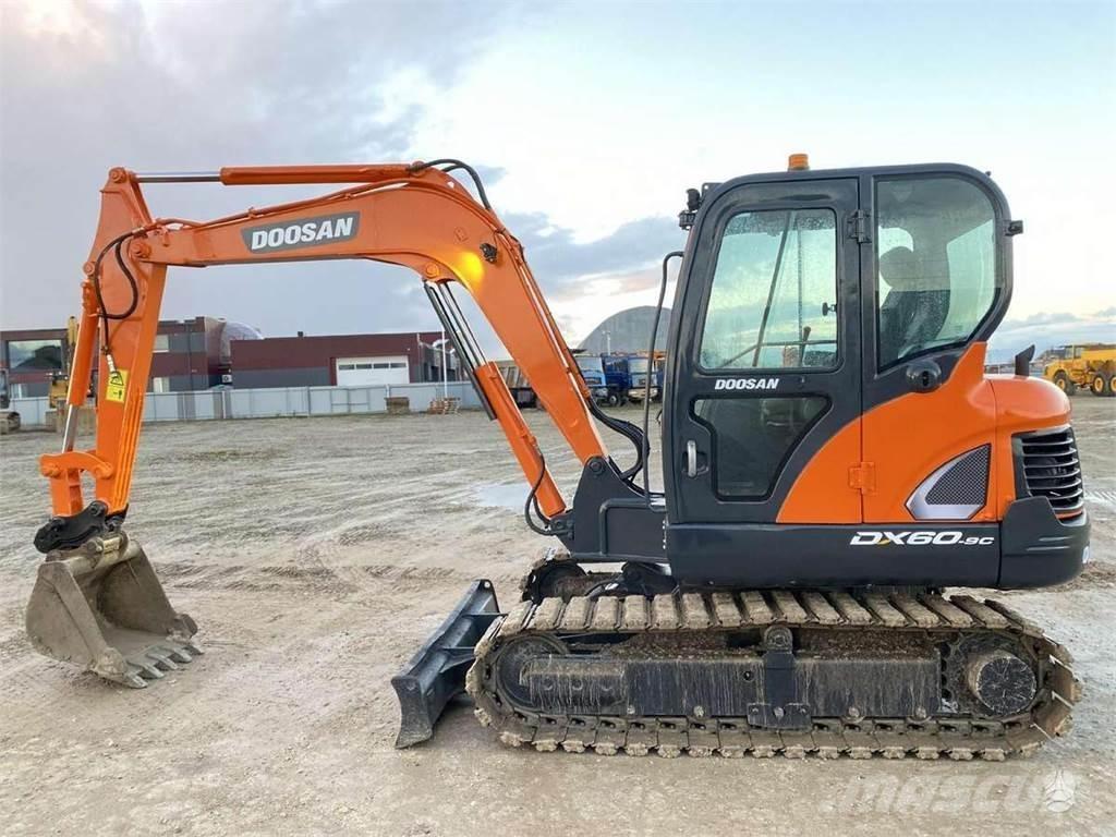 Doosan DX 60 C Mini rýpadlá < 7t