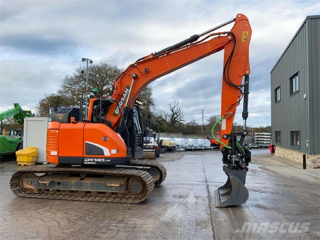 Doosan DX140 LCR Pásové rýpadlá