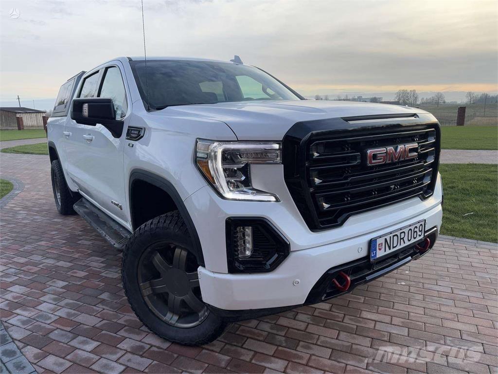 GMC  Automobily