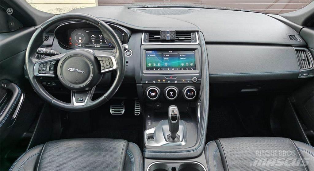 Jaguar  Automobily